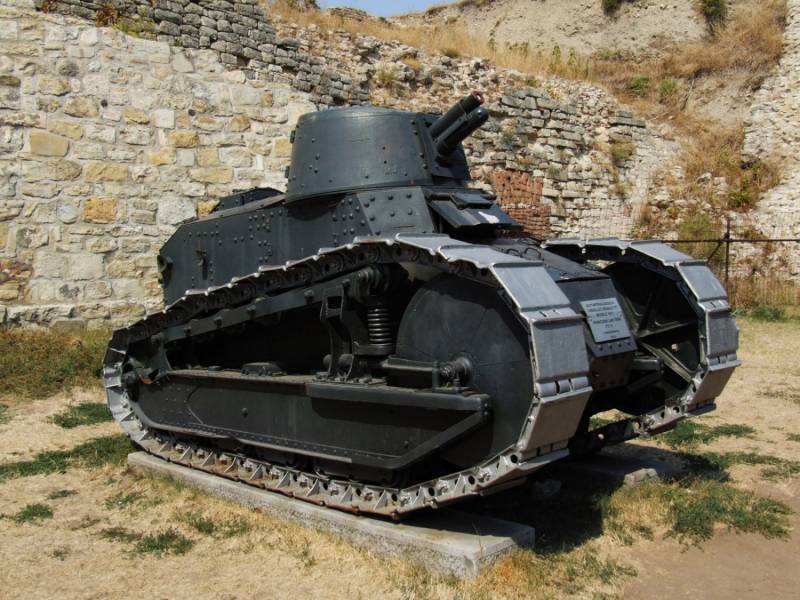 Renault FT - Top 10 Best Tanks of All Time