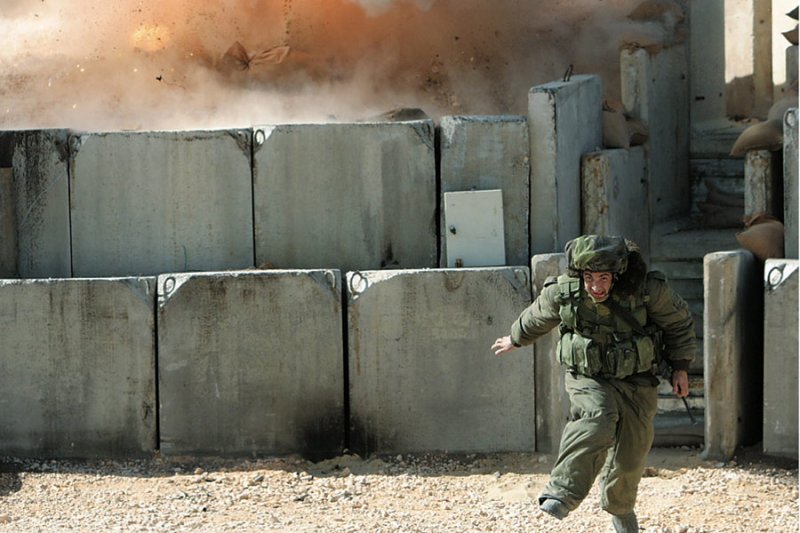 Beaufort war movie